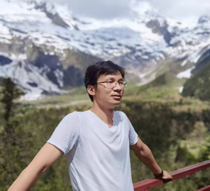 副会长--谭华平