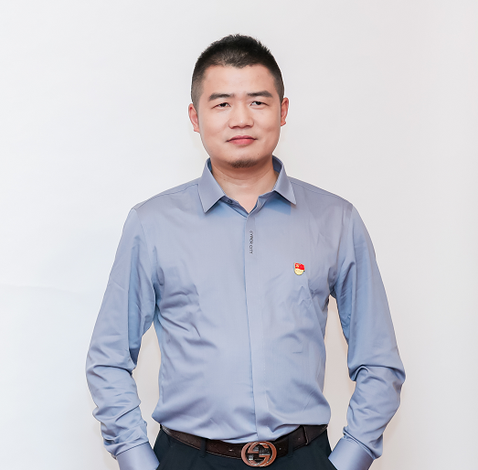 副会长--谢映国