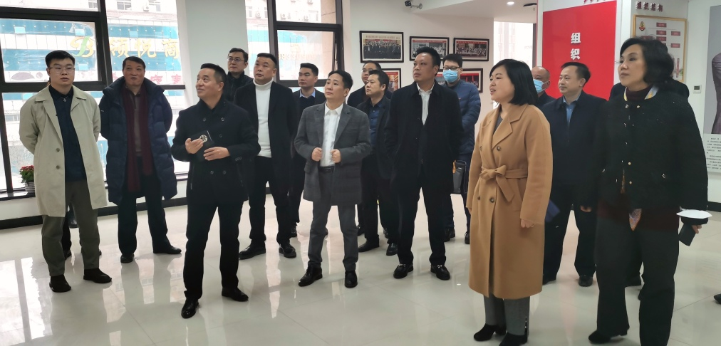 碑林区委常委、统战部部长孙崇博一行莅临商会考察调研