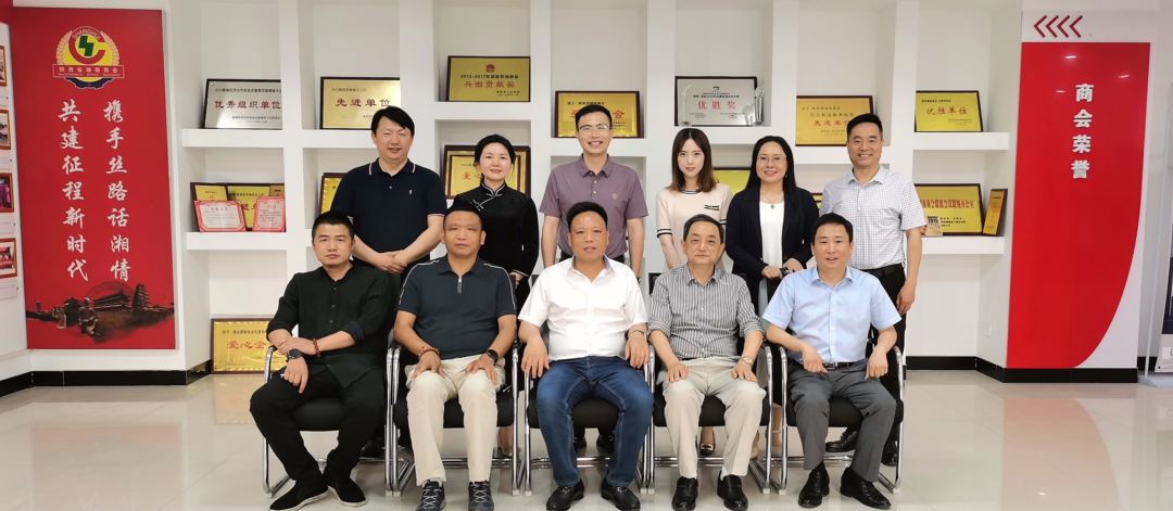 柬埔寨王国湖南总商会创始会长&名誉会长、侨商总会名誉会长李波宁先生一行来访商会