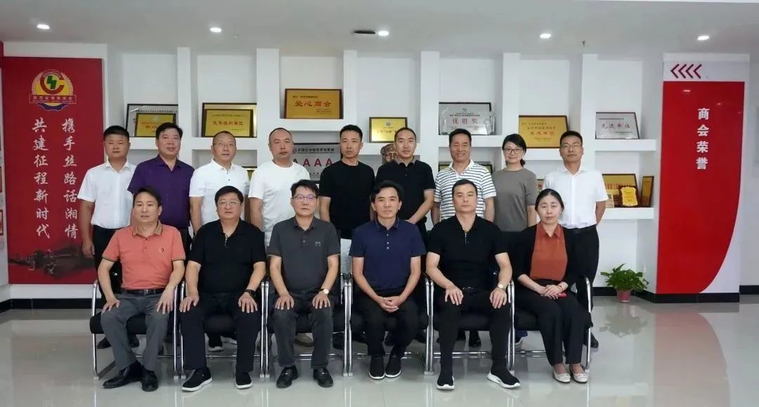 湖南省醴陵市考察团莅临陕西省湖南商会走访调研